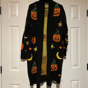 Backstitch Bruja cardigan